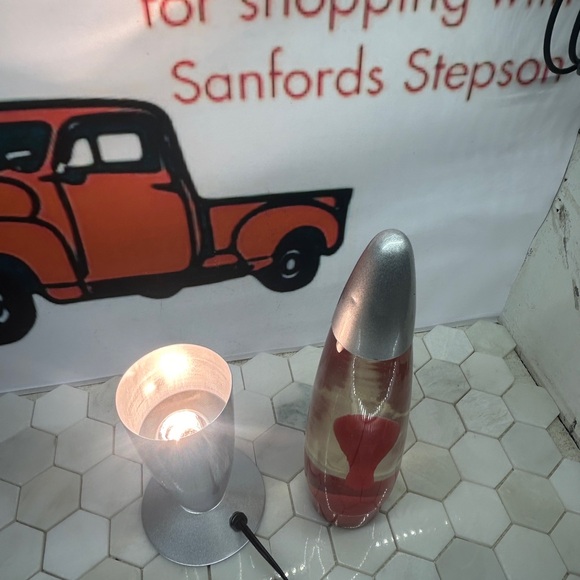 Lava Lamp Bullet Silver Base With Red Lava Tested & Works Well - Picture 3 of 4